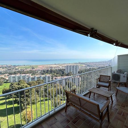 Somptueux Appartement Vue Mer ! Cagnes-sur-Mer Luaran gambar